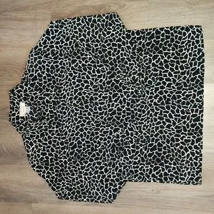 ⭐3/$10⭐ Vintage Button Down Top